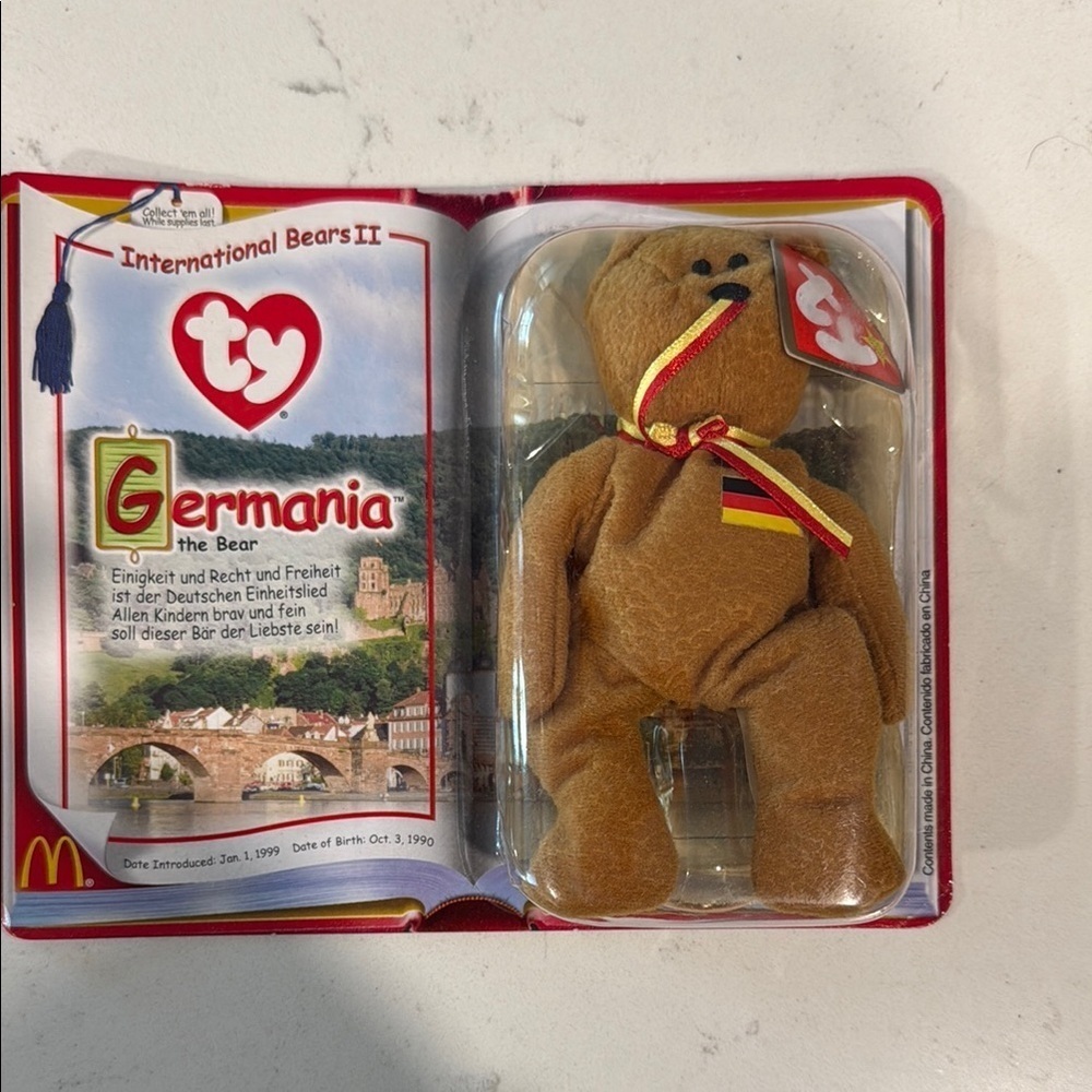 NIP  McDonald’s Ty Germania Bear with German Flag Ribbon